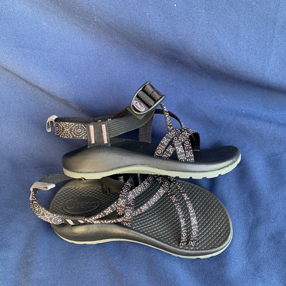 Chaco Kids ZX/1 EcoTread Sandals Black Size 2 Hugs And Kisses Color - Picture 9 of 10